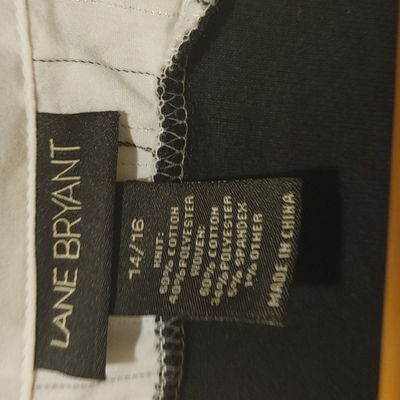 Pinstripe collared sweater - Picture 2 of 3